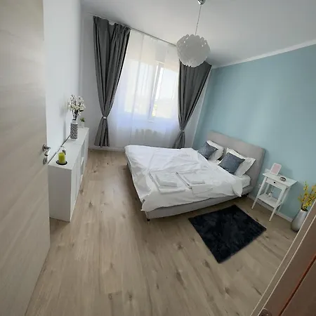 Qp Rent Apartment *